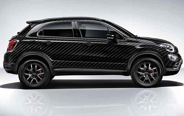 Fiat_500X_Black_Tie