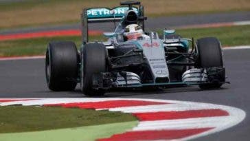 Silverstone: Hamilton pole, delusione Ferrari. Diretta streaming Tv