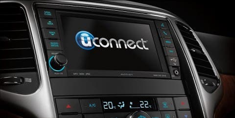 Jeep-Cherokee-sistema-Uconnect