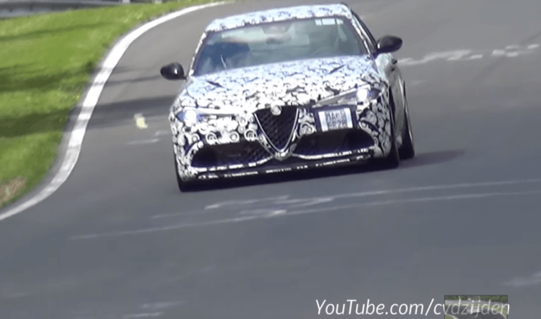 AlfaRomeo Giulia nurburgring test video