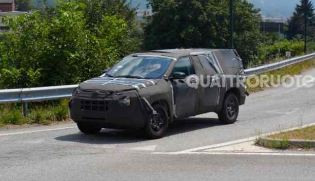 Fiat Toro, nuovo pick-up debutta su strada-1