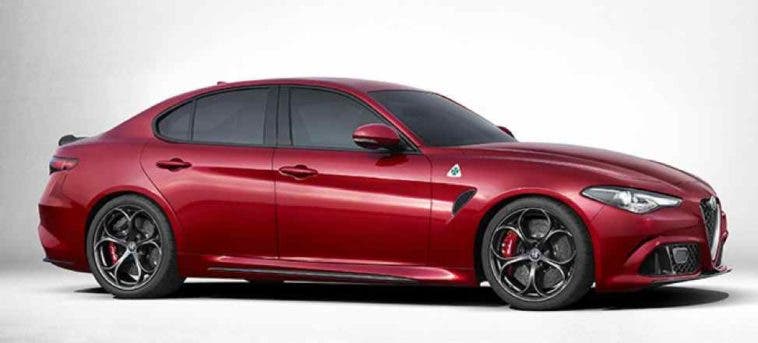 Alfa Romeo Giulia debutta tra 1 anno