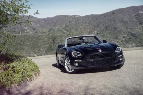 Fiat 124 Spider 2