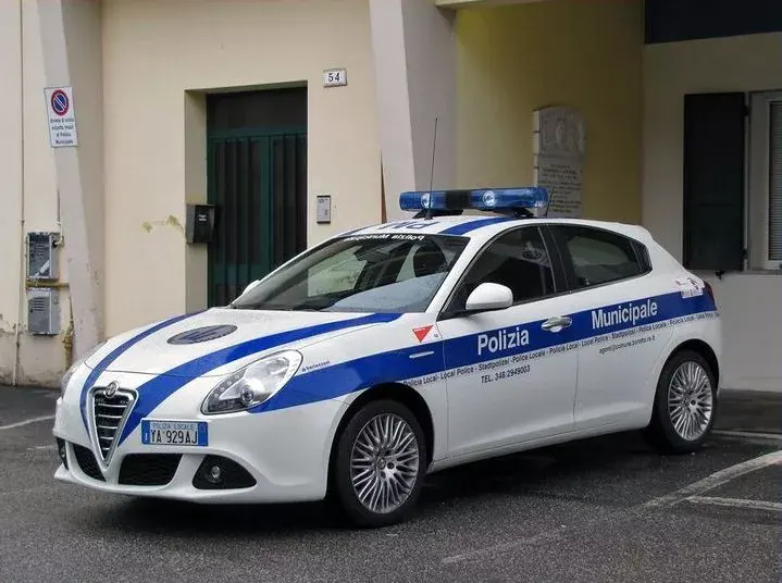 Giulietta Polizia locale