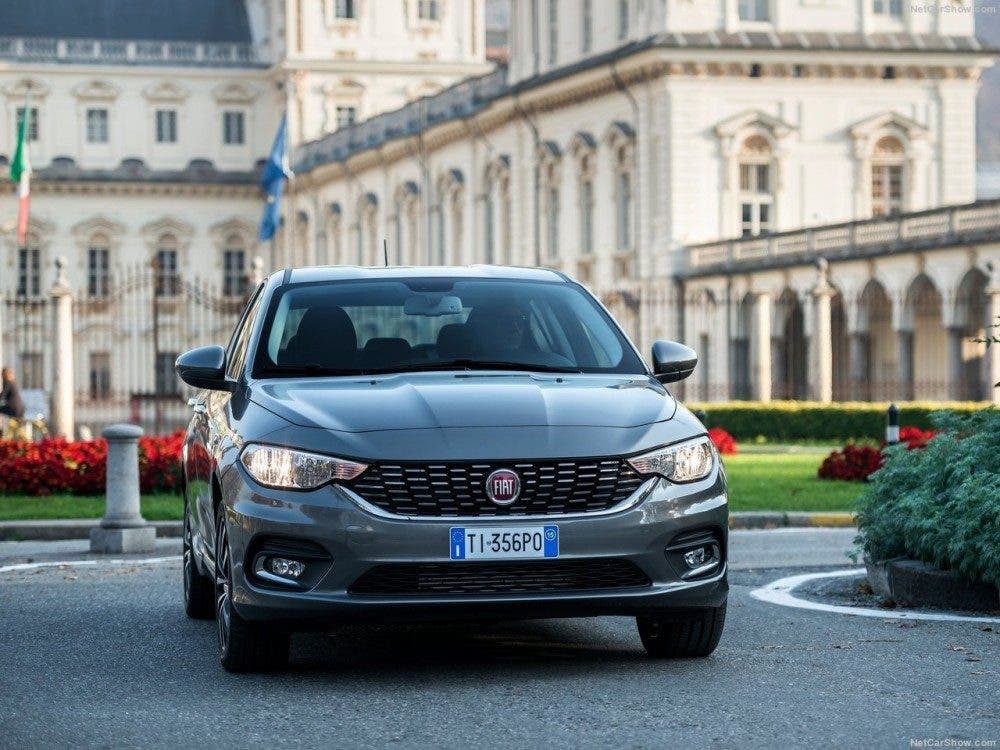 Fiat Tipo 2016 foto anteriore frontale 