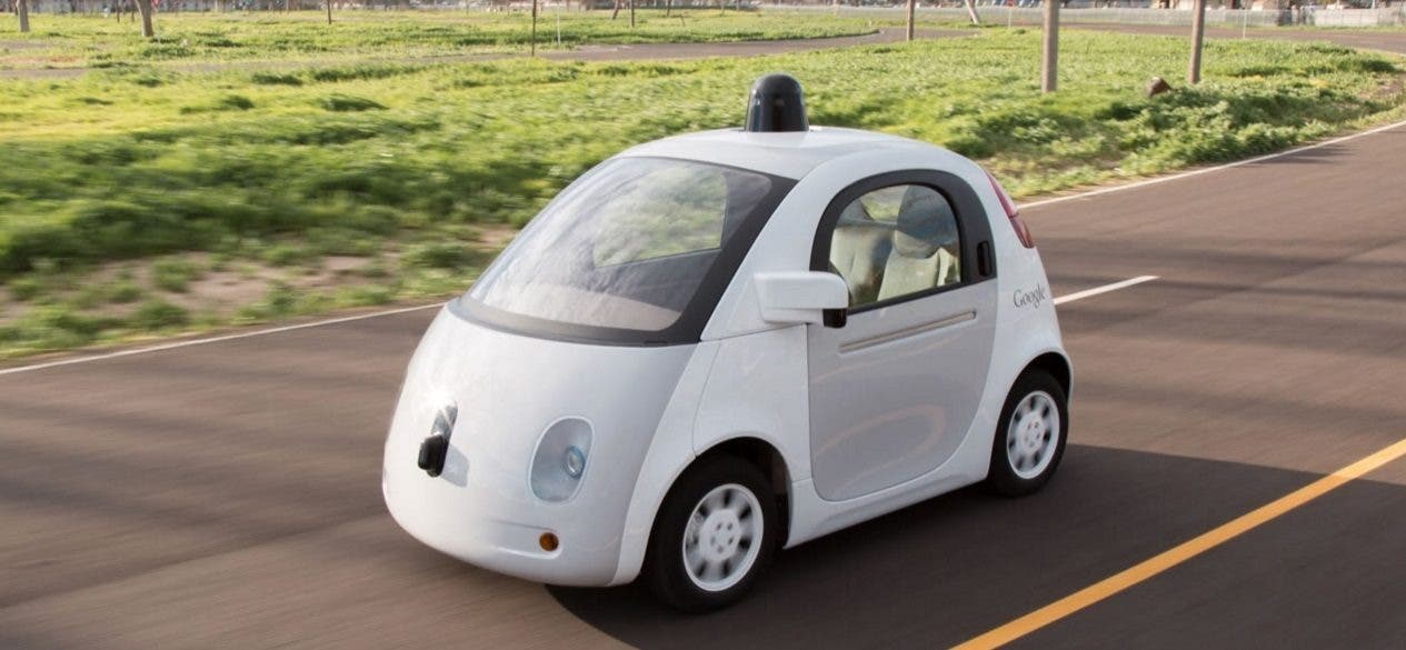 Un prototipo della Google Car a guida autonoma