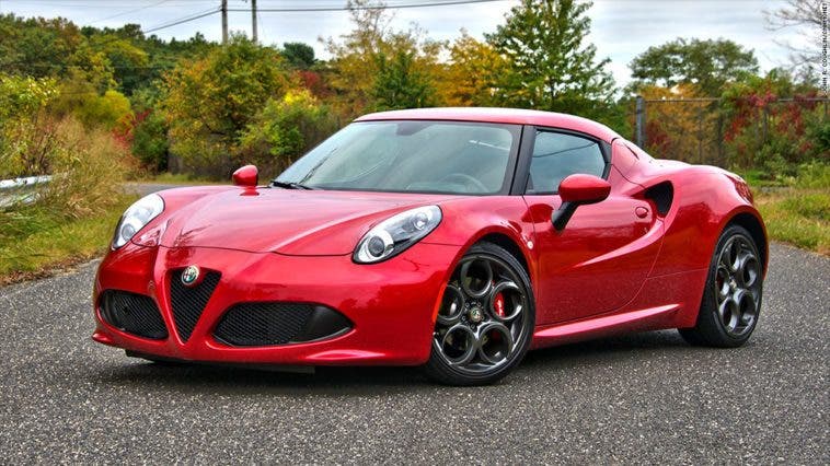 Noleggio Alfa Romeo 4C Avis