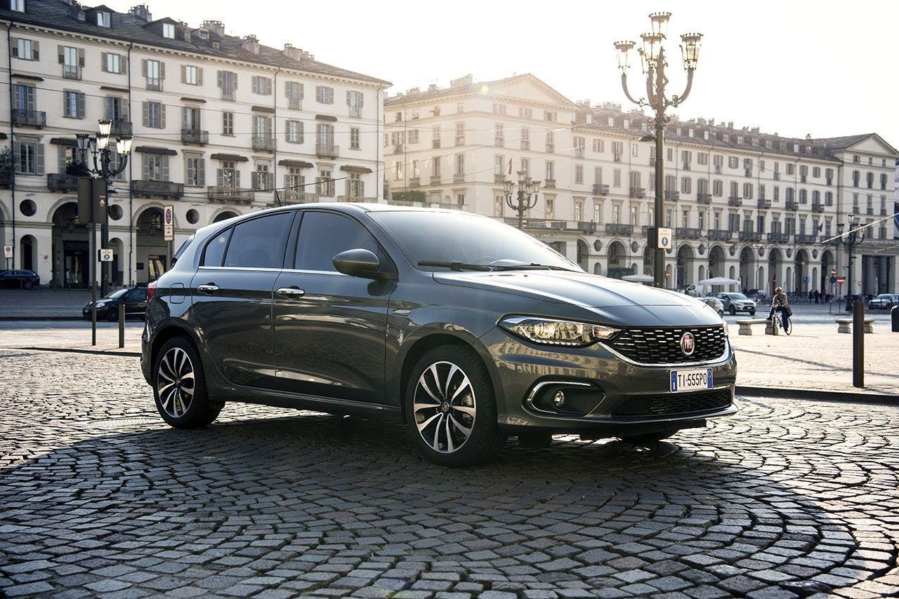 Fiat Tipo: 5 porte e Station Wagon per conquistare il segmento C