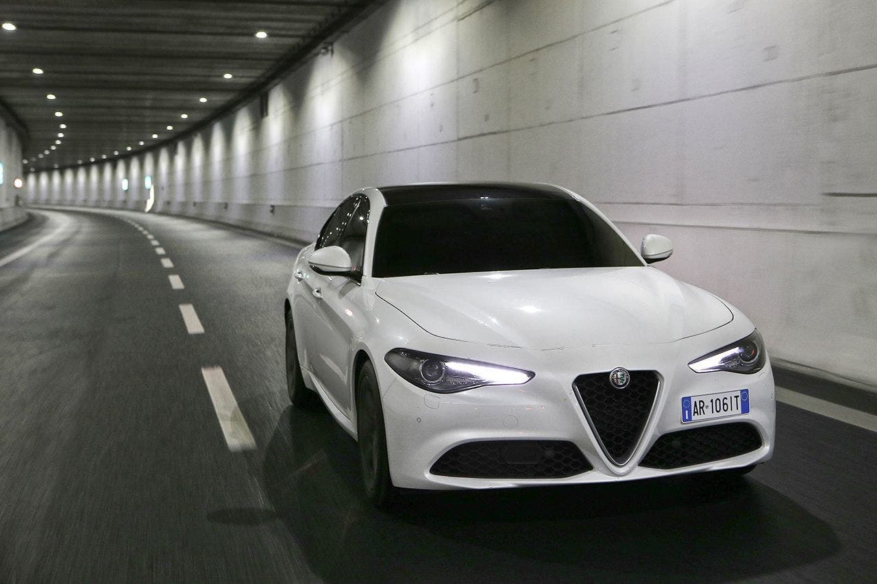 Alfa Romeo Giulia (1)