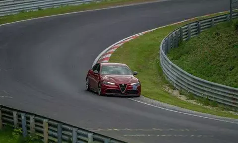 Alfa Romeo Giulia Quadrifoglio