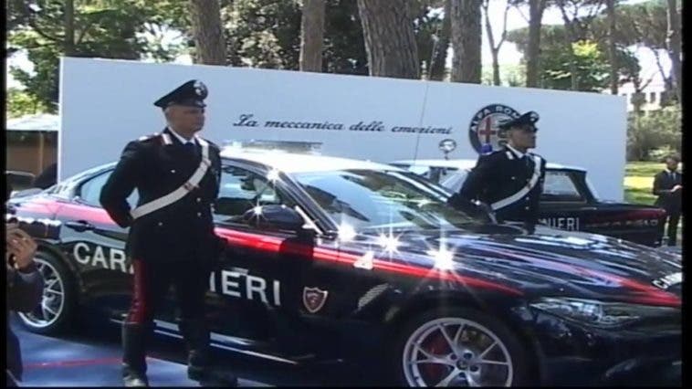 Alfa Romeo Giulia carabinieri