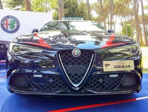 Giulia alfaromeo carabinieri
