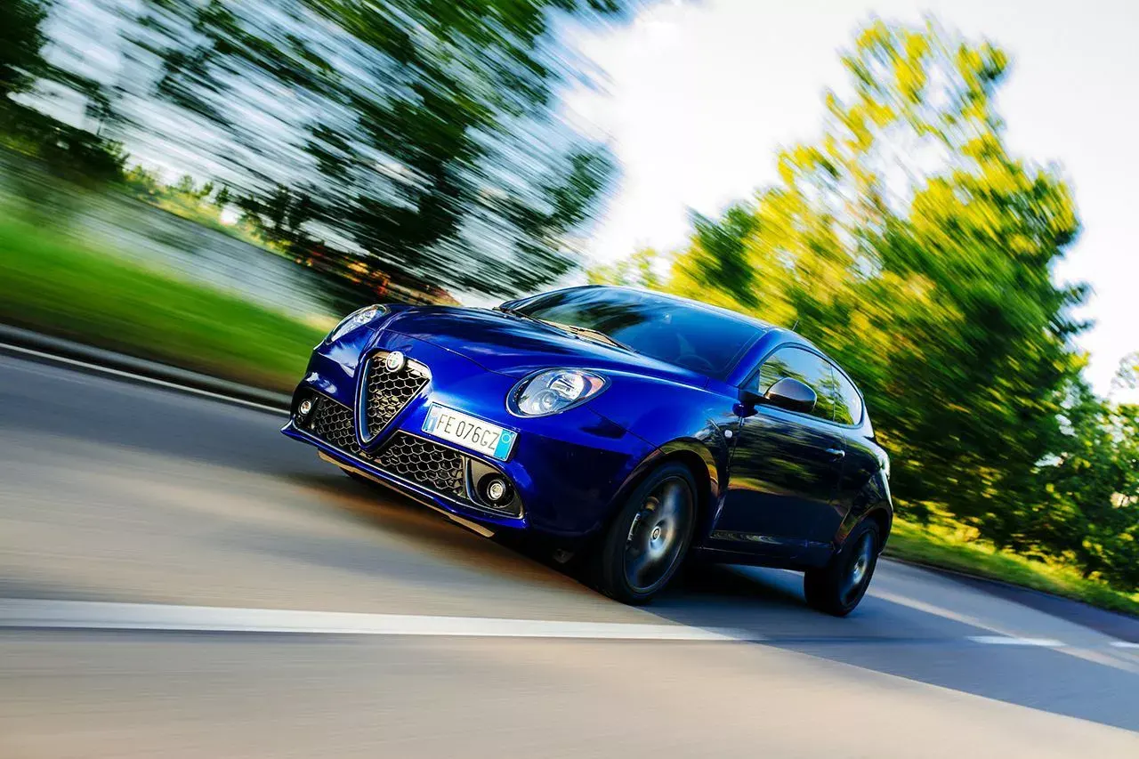 Alfa Romeo MiTo (1)