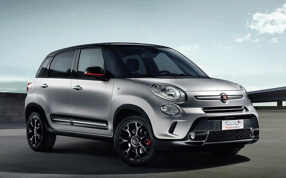 Fiat 500L q3