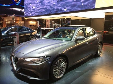 Alfa Romeo Giulia Pack Lusso Salone di Parigi 2016