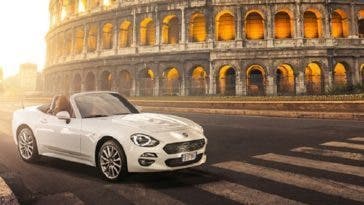Fiat 124 Spider Legend Tour