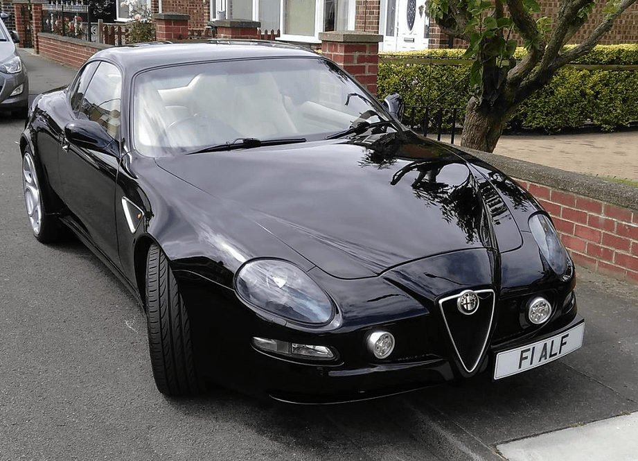 Maserati 4200 Coupè trasformata in Alfa Romeo 8C