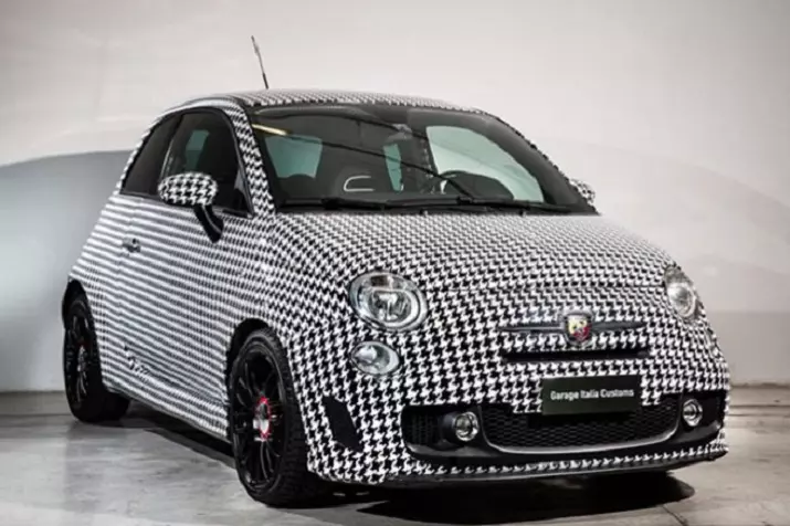 lapo elkann 500 abarth