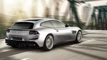 Ferrari GTC4Lusso T