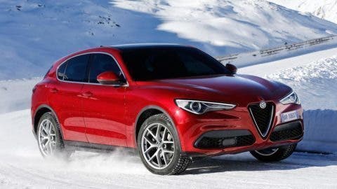 Alfa Romeo Stelvio 2017