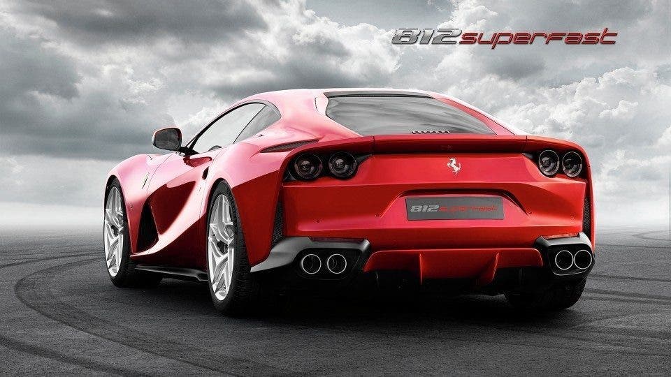 Ferrari 812 Superfast aa