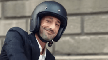 Fiat 500X Adrien Brody