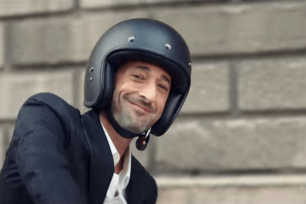 Fiat 500X Adrien Brody