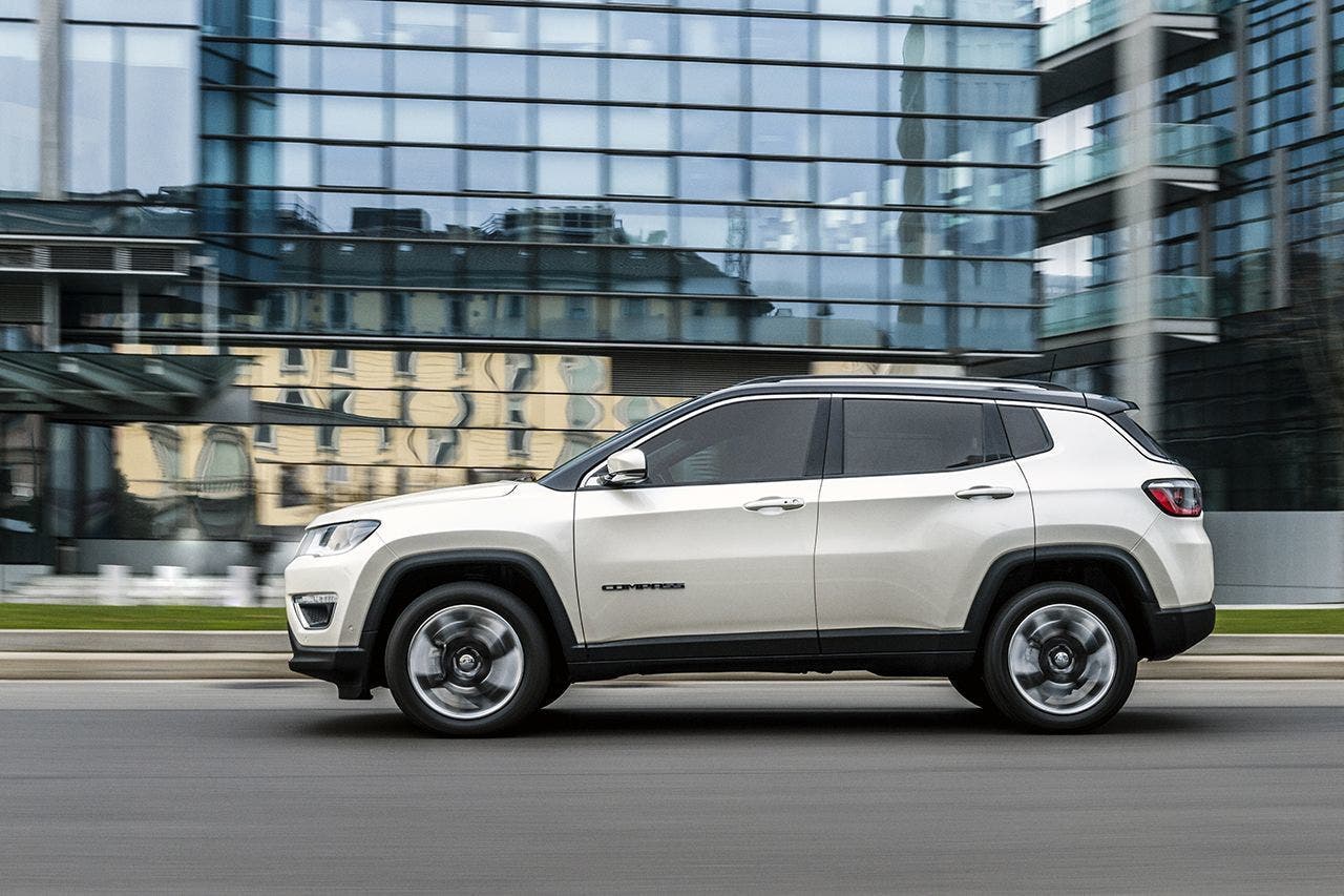 170307_Jeep_All-new-Jeep-Compass_03
