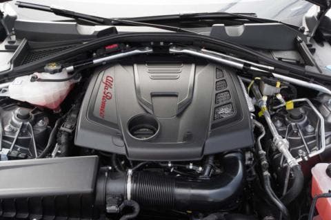 alfa romeo giulia motore