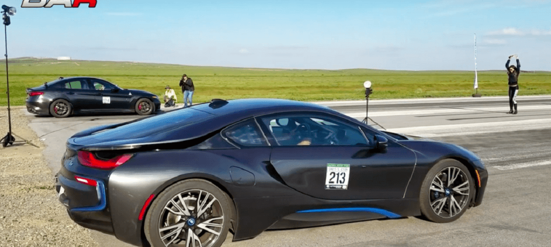 Alfa Romeo Giulia Quadrifoglio VS Bmw i8