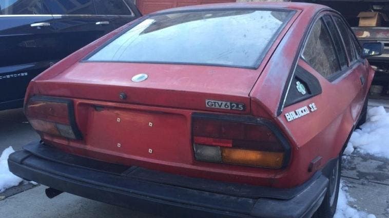 GTV6 Balocco retro dietro rosso