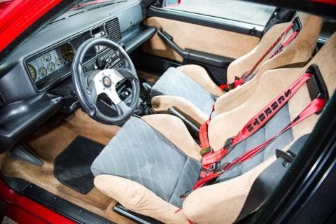 Lancia Delta Integrale Evo2 interni beige nero