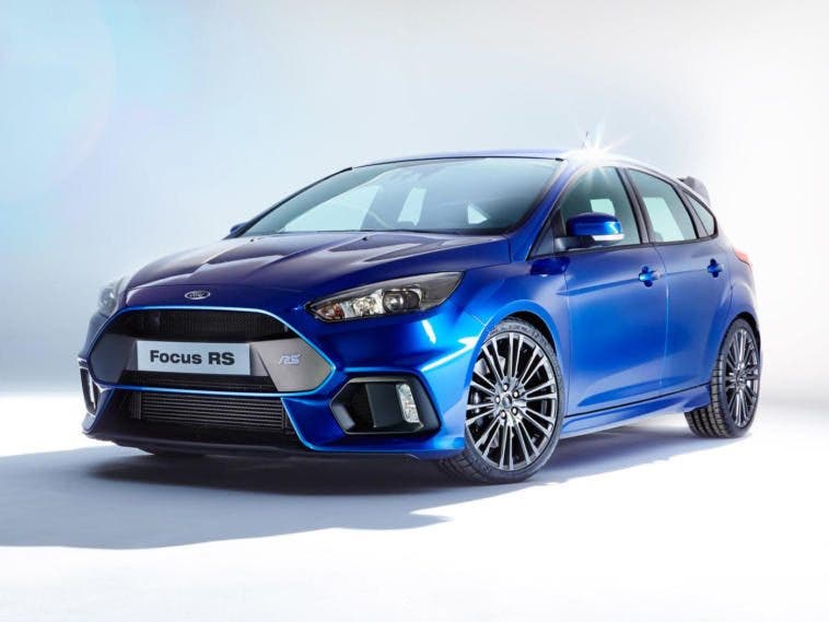 Ford Focus RS contro Alfa Romeo Giulia Quadrifoglio