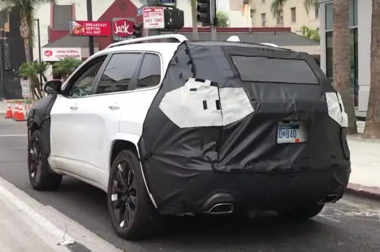 Jeep Cherokee restyling