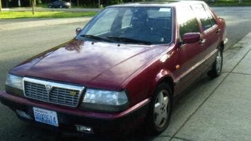 Lancia Thema 8.32