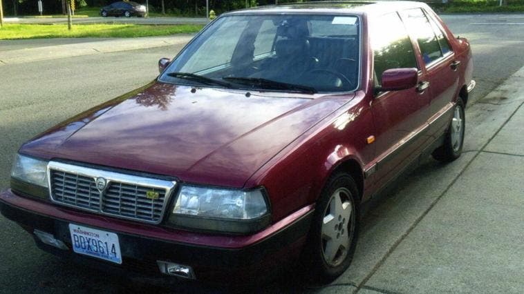 Lancia Thema 8.32