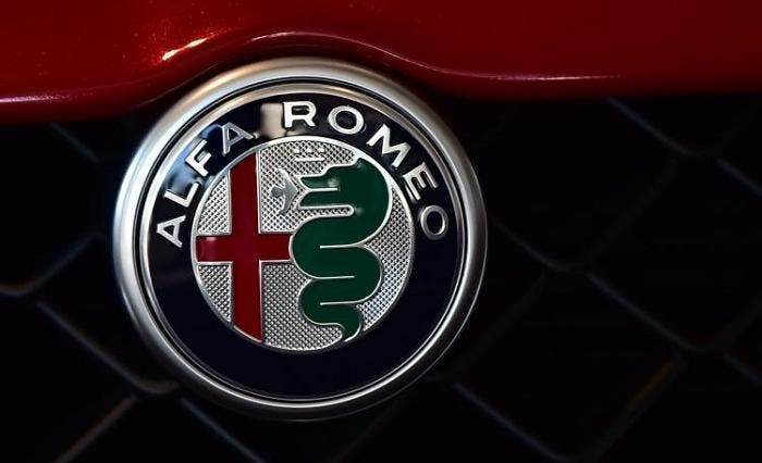 Alfa Romeo 6C 2020 render concept