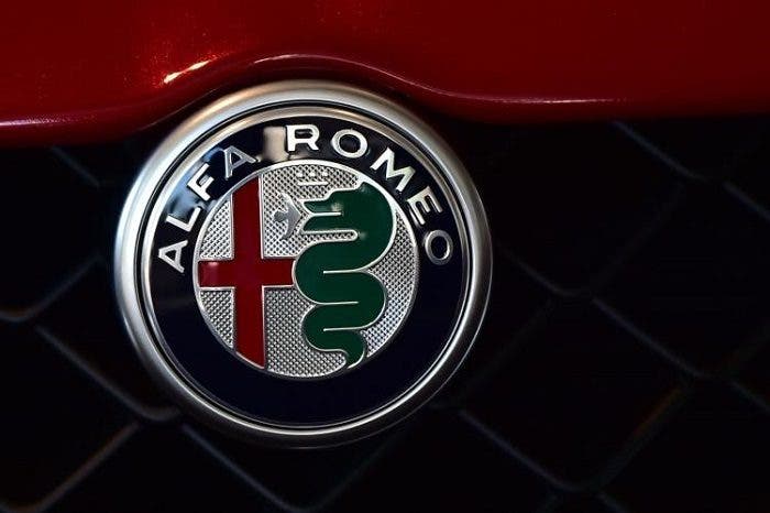 Alfa Romeo 6C 2020 render concept