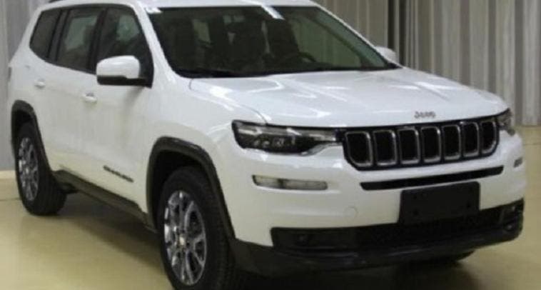 Jeep Grand Commander foto spia versione finale