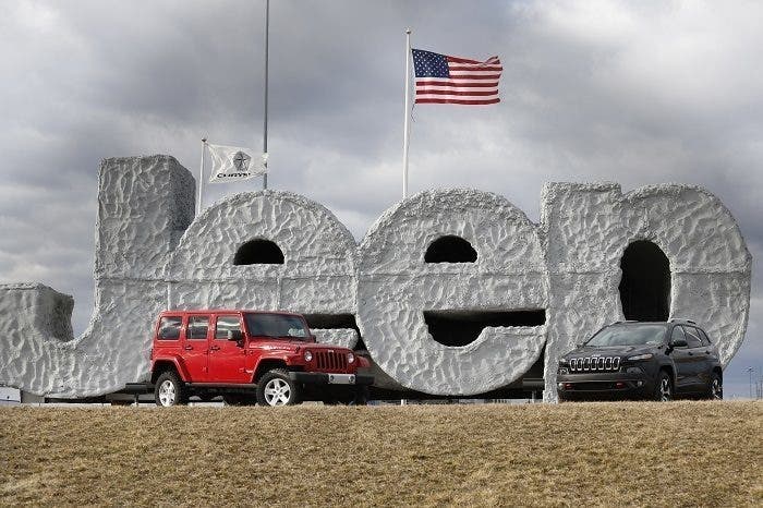 Jeep lavoratori Toledo protesta