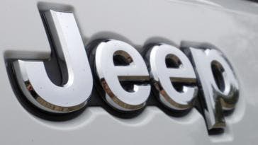 Jeep SUV compatto giugno