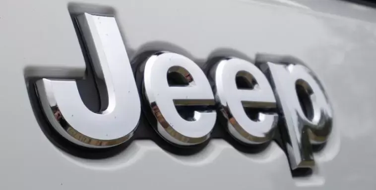 Jeep SUV compatto giugno