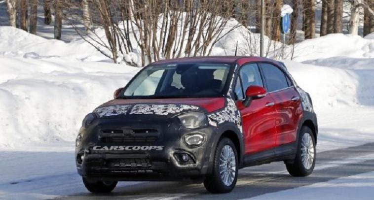 Fiat 500X foto spia