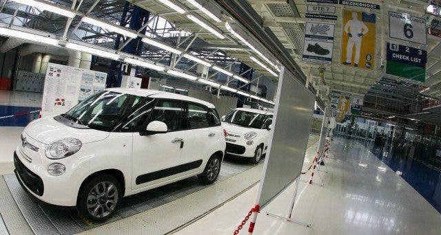 Fiat Chrysler Automobiles addio Serbia