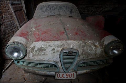 Alfa Romeo abbandonate