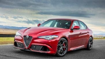 Alfa Romeo Giulia Red Dot Awards