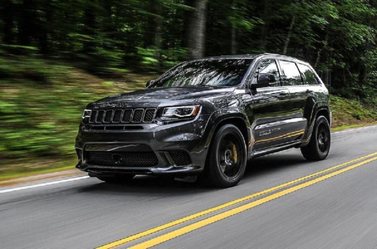 Alfa Romeo e Jeep rinnovano la collaborazione con Salotti ... Alfa Romeo e Jeep rinnovano la collaborazione con Salotti ...