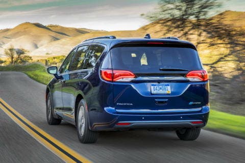 Chrysler Pacifica Hybrid Italia