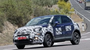 Fiat 500X 2019 foto spia