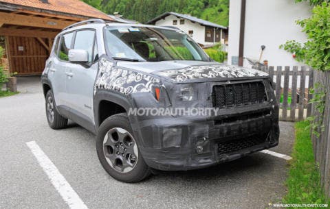 Jeep Renegade 2019 foto spia